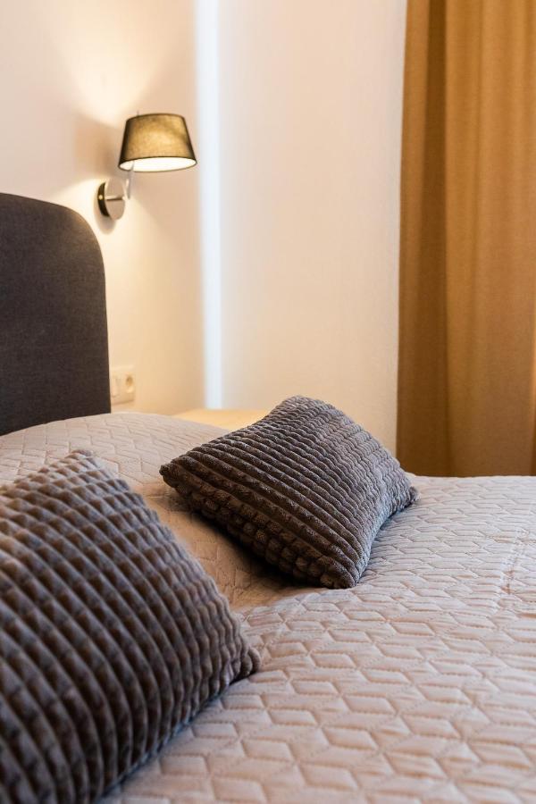 Vigeo Lounge B&B Coffee Bojnice Exterior foto