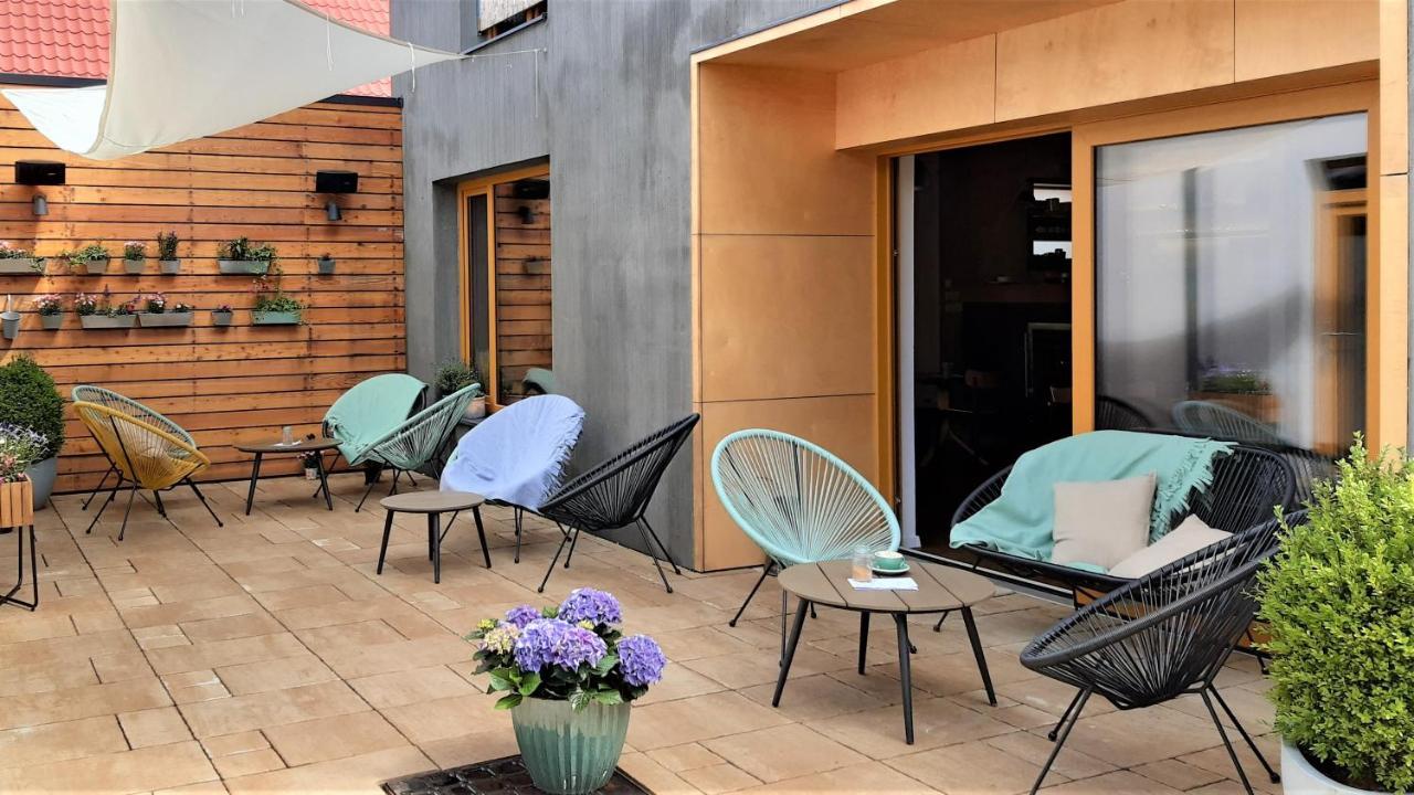 Vigeo Lounge B&B Coffee Bojnice Exterior foto