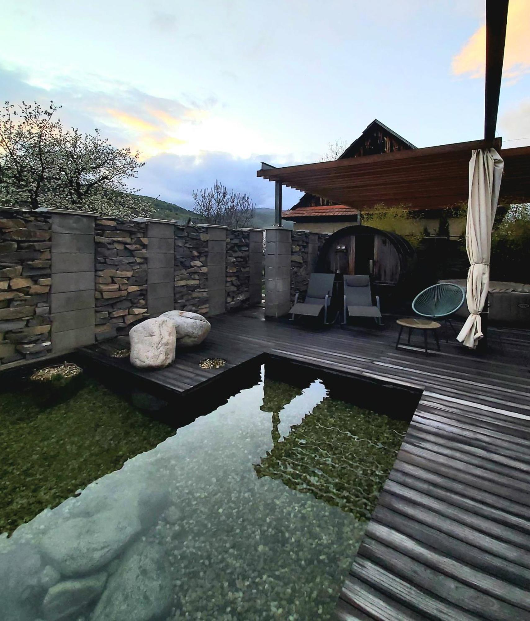 Vigeo Lounge B&B Coffee Bojnice Exterior foto